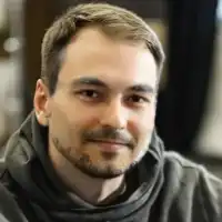 Романов Арсений